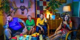 Gogglebox. Przed telewizorem. Kiedy i gdzie oglądać w tv i online? 