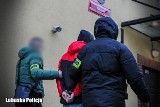 Brutalne morderstwo w Brójcach. Policja ma sprawców. Zatrzymano 19-latka i 17-latka. Była jeszcze trzecia próba morderstwa! 