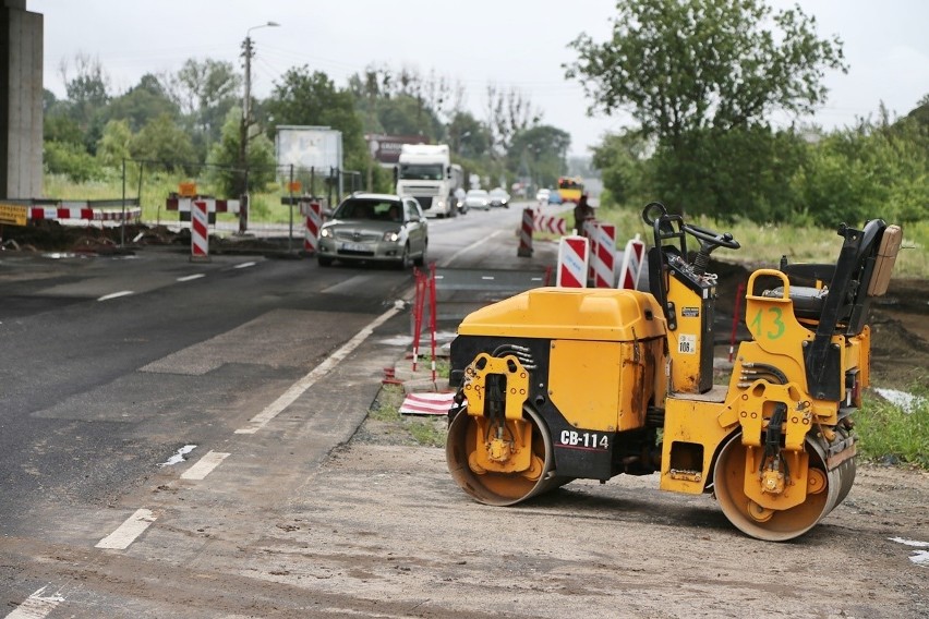 Utrudnienia na Pełczyńskiej, kierowcy w korkach