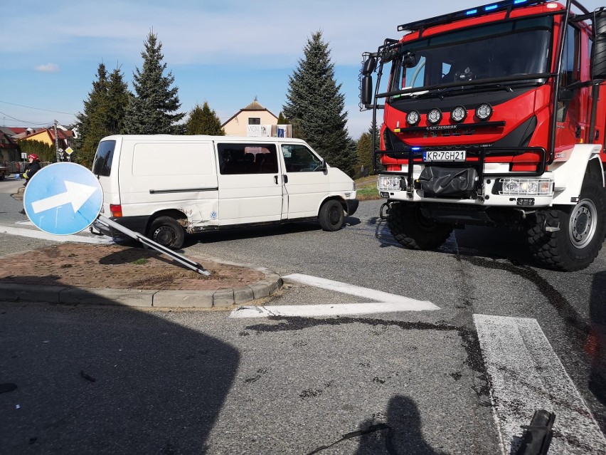 Jedna osoba została ranna w wypadku na DK 94 w Zedermanie.