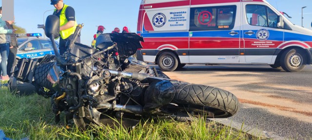 Wypadek w Koszalinie. Motocykl zderzył się z samochodem osobowym