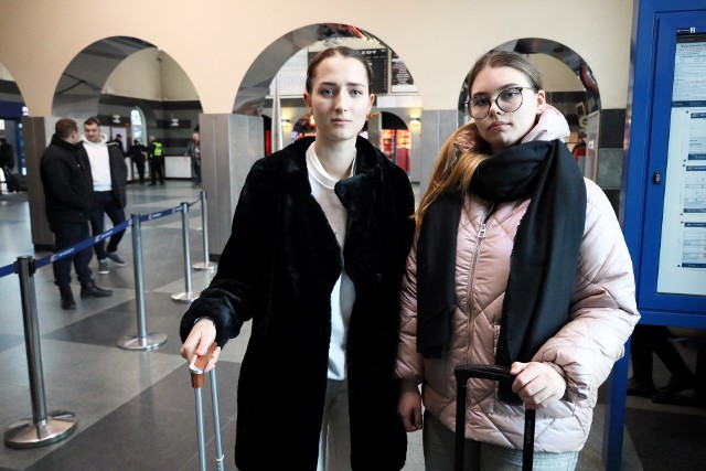 Nel i Nikola to studentki, które spotkaliśmy w piątek (13 stycznia) na Dworcu Głównym PKP w Lublinie.