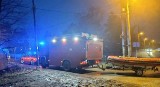Wypadek na placu budowy w Katowicach. Woda porwała jednego z budowlańców, na miejsce wezwano nurków