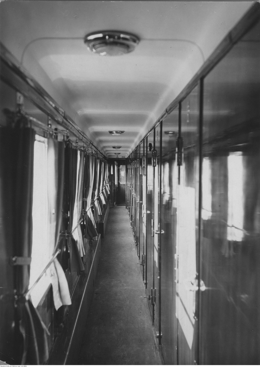 Wagony pierwszej klasy, ekskluzywne wagony restauracyjne,...