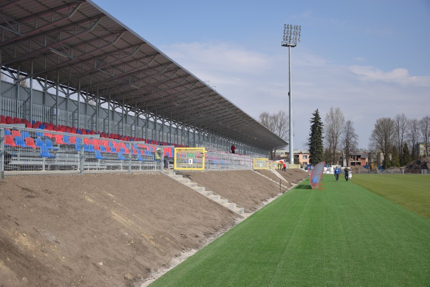 Stadion Rakowa Częstochowa to wielki plac budowy, ale...