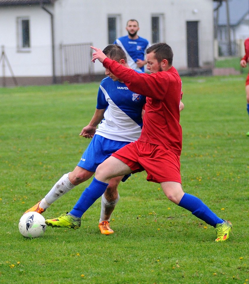 Jasiołka Hankówka/Brzyszczki – Wisłoka Niegłowice 2:1.