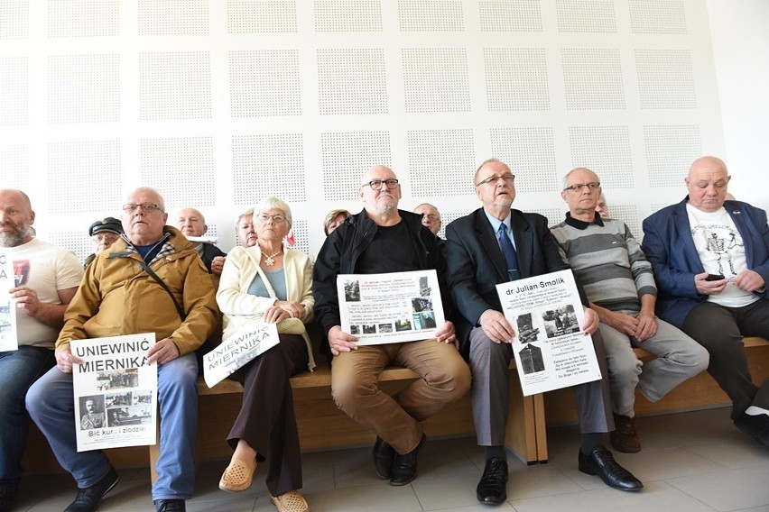 Sąd uznał Zygmunta Miernika winnym. Zasądził mu symboliczny wymiar kary