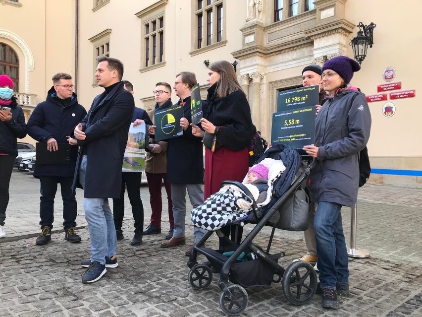 Kraków. Mieszkańcy nie chcą blokować budowy tramwaju do Mistrzejowic. Obawiają się jednak, że inwestycja oznacza "betonozę"