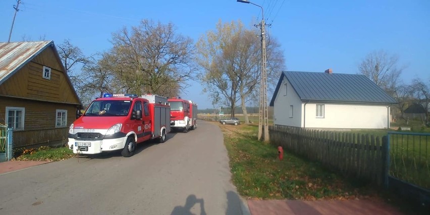 Bieniowce. Tragiczny finał poszukiwań mężczyzny. Strażacy znaleźli ciało w jego domu [ZDJĘCIA]