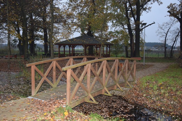 Park w Zielonej Górze Kiełpinie ma dużą wartość historyczną i kulturową jako dzieło uznanego artysty.