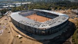 Kończy się budowa i ocieplenie dachu stadionu, na murawie instalują ogrzewanie. Zagłębiowski Park Sportowy coraz bliżej