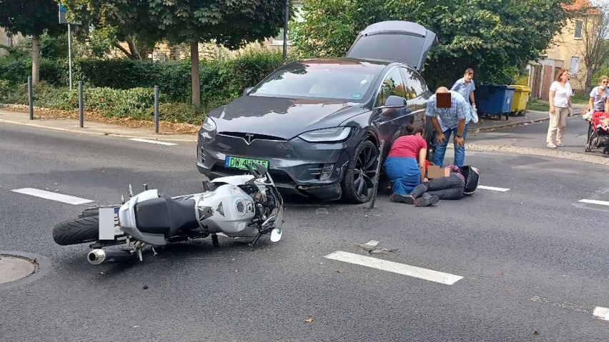 Groźny wypadek motocyklisty na Sępolnie