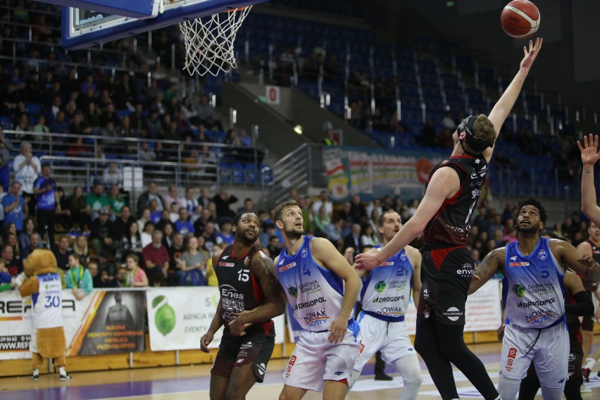 Koszykarze Astorii przegrali ostatnim mecz w Energa Basket...