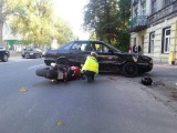 Wypadek na Przędzalnianej. Nie ustąpił pierwszeństwa motocykliście. Jedna osoba w szpitalu [ZDJĘCIA]