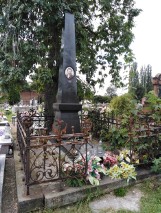 Rusza zbiórka online na ratowanie nagrobków w Sosnowcu. Prowadzi je stowarzyszenie Ku Pamięci