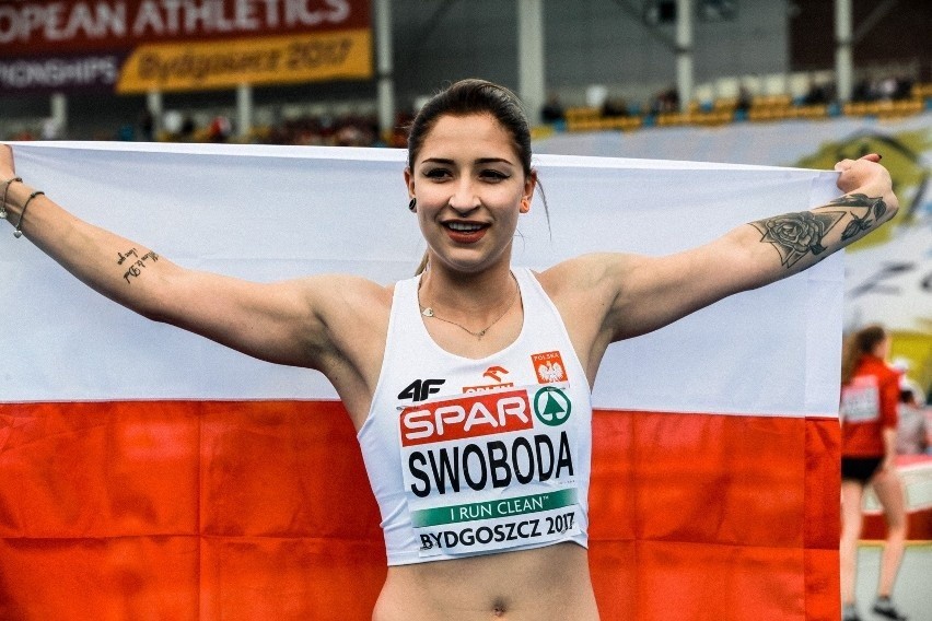 Ewa Swoboda - tak mieszka i żyje na co dzień. Utalentowana sprinterka, miłośniczka zwierząt, fanka tatuaż