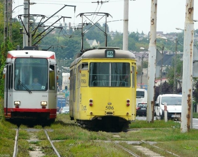 Tory i sieć trakcyjna wymagają pilnego remontu, który z braku funduszy od lat jest odkładany.