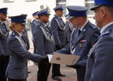 Święto policji. Uroczysty apel i awanse na wyższe stopnie służbowe [ZDJĘCIA]