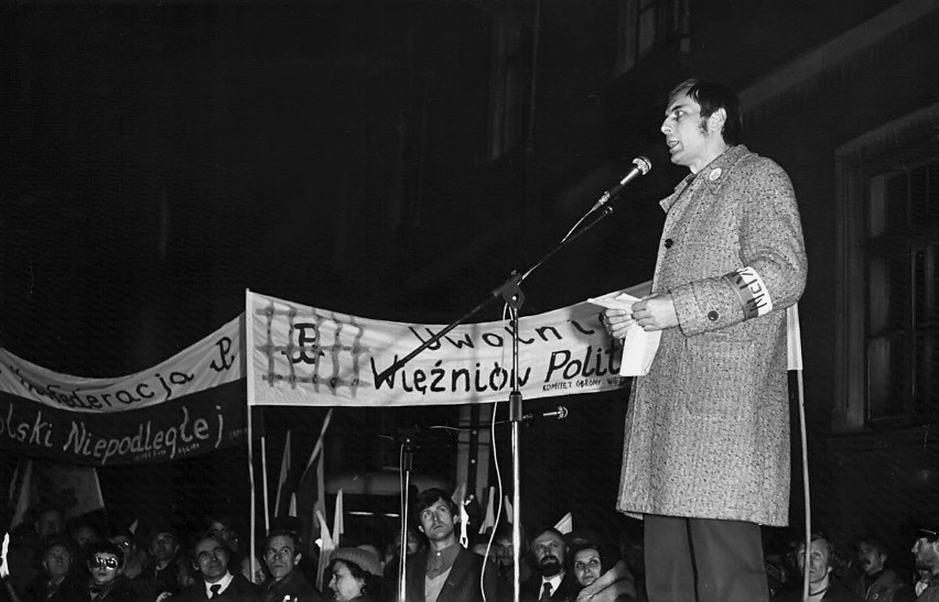 Przemówienie Jacka Jerza podczas manifestacji 11.11.1981...