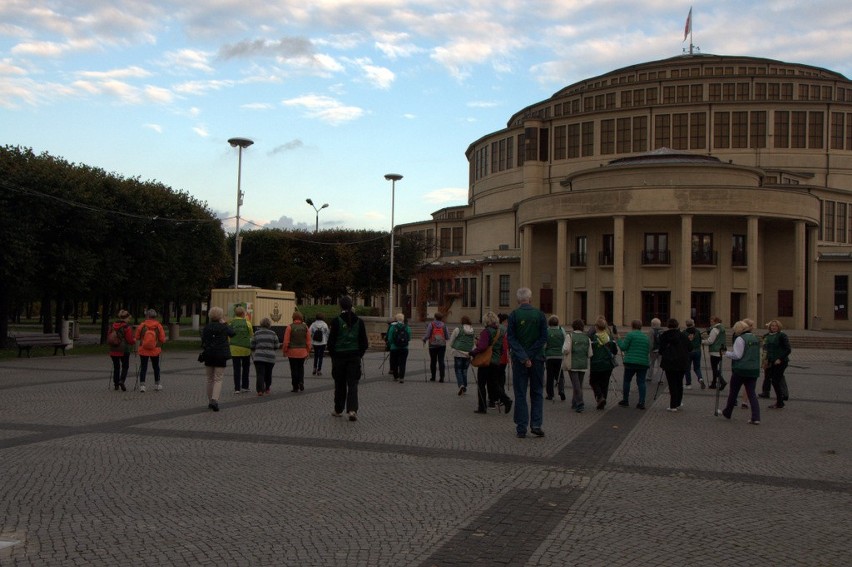  Nordic walking z Gazetą Wrocławską. "Chodźcie z nami" po wrocławskich parkach (ZDJĘCIA)