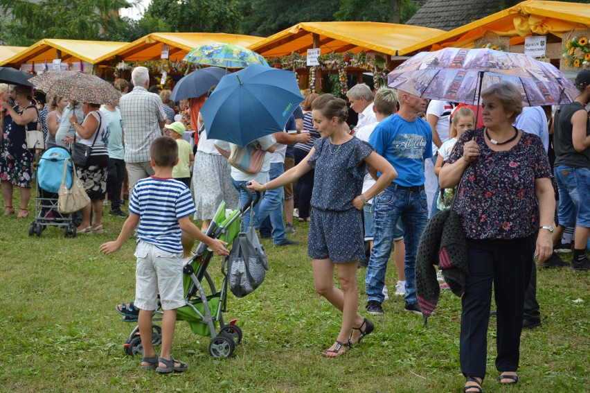 Rolnicy obchodzili Święto Czosnku w Obrażejowicach