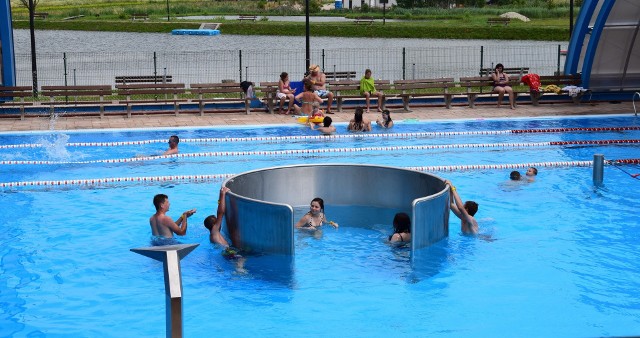Letni basen otwarty w Stopnicy - inauguracja sezonu: 22 czerwca o godzinie 11.