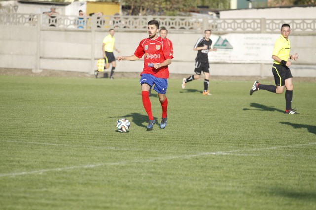 Sprawdzany przez MKS Paweł Garyga jesienią 2014 roku zaliczył kilka spotkań w barwach Odry Opole.
