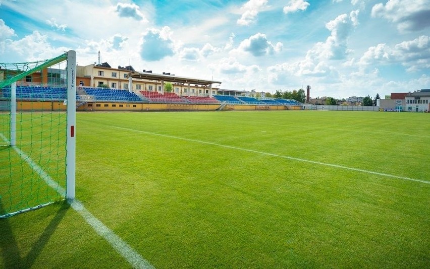 Stadion w Jarocinie jest największym w naszym zestawieniu....