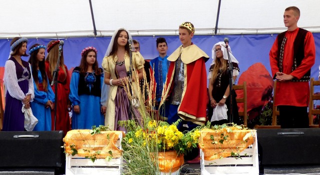 Spektakl historyczny - ze świętą Kingą w roli głównej - był wydarzeniem tegorocznych Kingonalii w Nowym Korczynie.