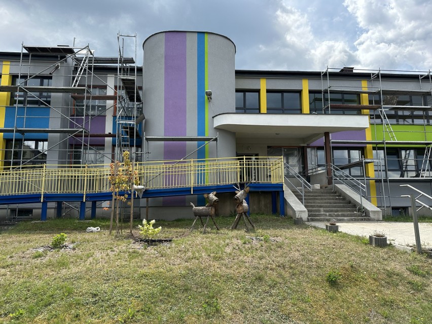 Trwa termomodernizacja przedszkola w Stąporkowie i szkoły w...