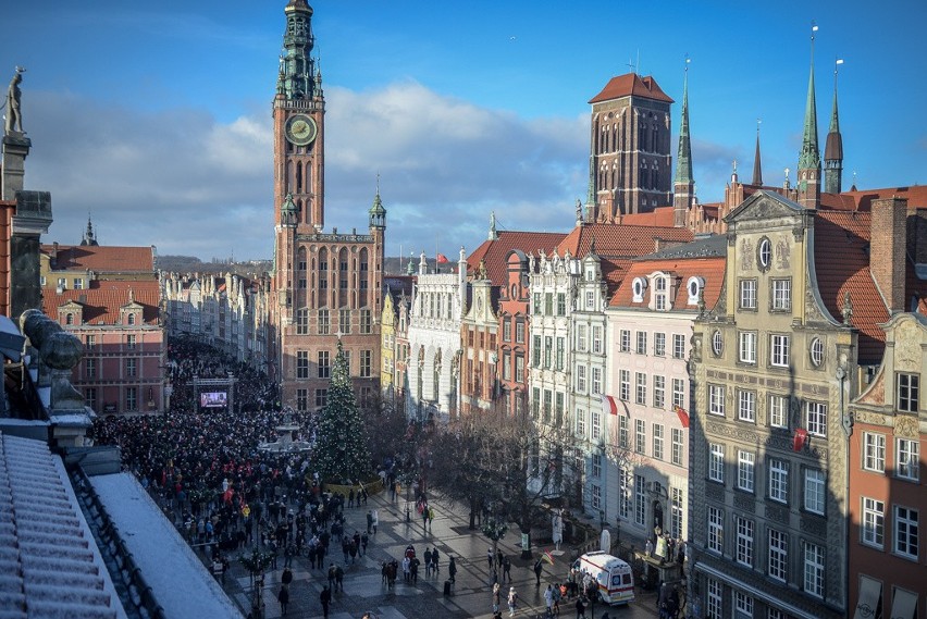 Cały Gdańsk wierzy, że dobro zwycięży! "Nikt nie chciał w tych chwilach być sam. Dlatego tak wszyscy lgnęli do siebie"