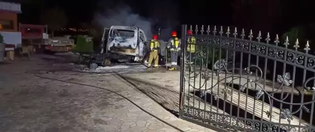 Pożar samochodu w Podchojnach.