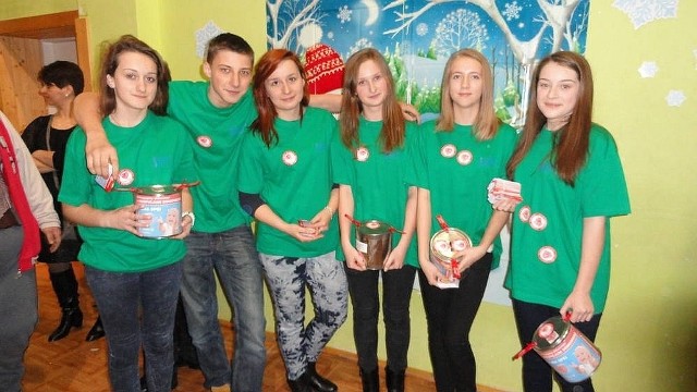 Wolontariusze pracujący dla hospicjum Alma Spei: Natalia, Mateusz, Ewelina, Sylwia, Natalia i Aneta