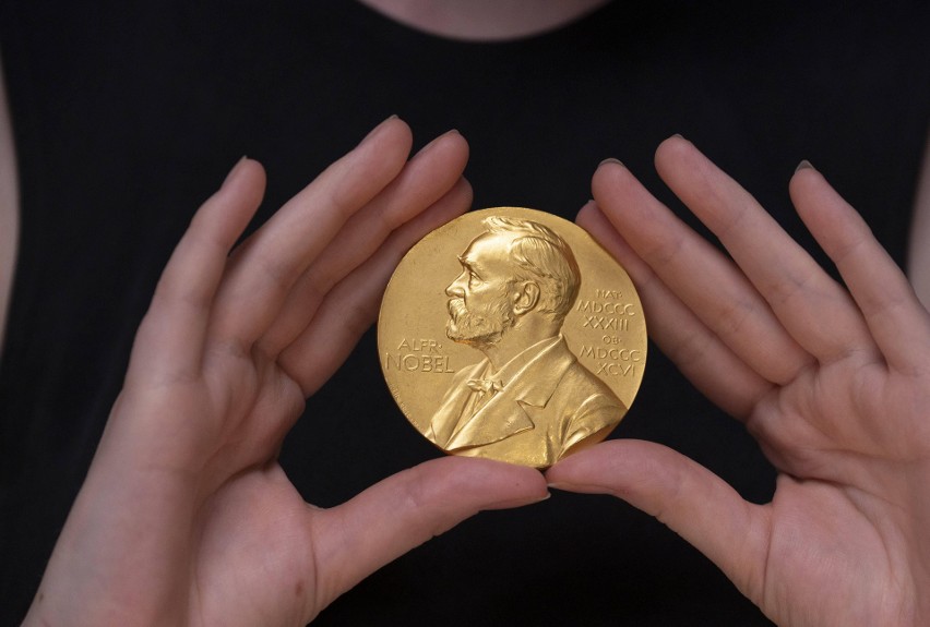 Wiemy, kto otrzymał Nagrodę Nobla 2023 w dziedzinie fizyki.