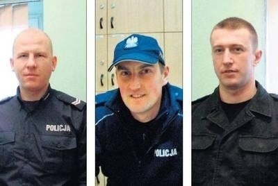 Policjanci ze Skawiny: Rafał Gardoń, Grzegorz Jucha, Michał Morawski Fot. EWA TYRPA