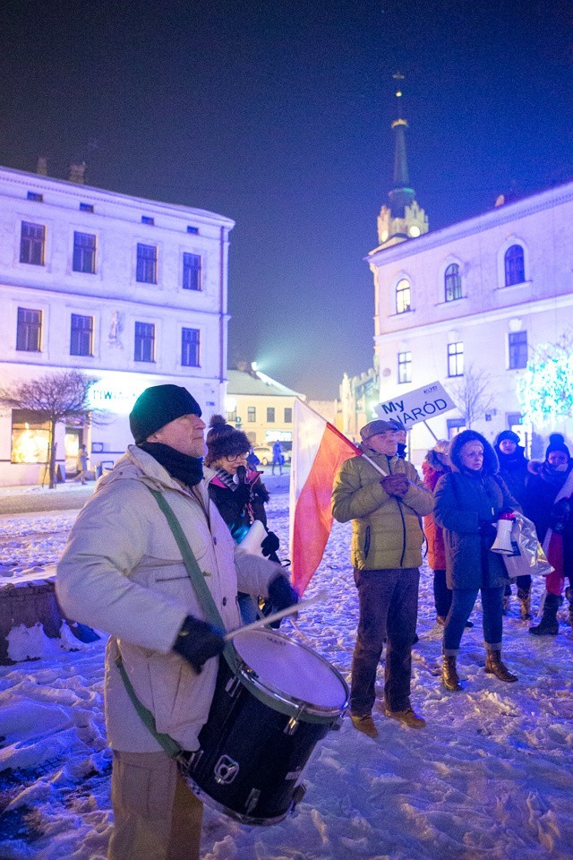 Tarnów. Protest "Solidarni z opozycją" [ZDJĘCIA, WIDEO]