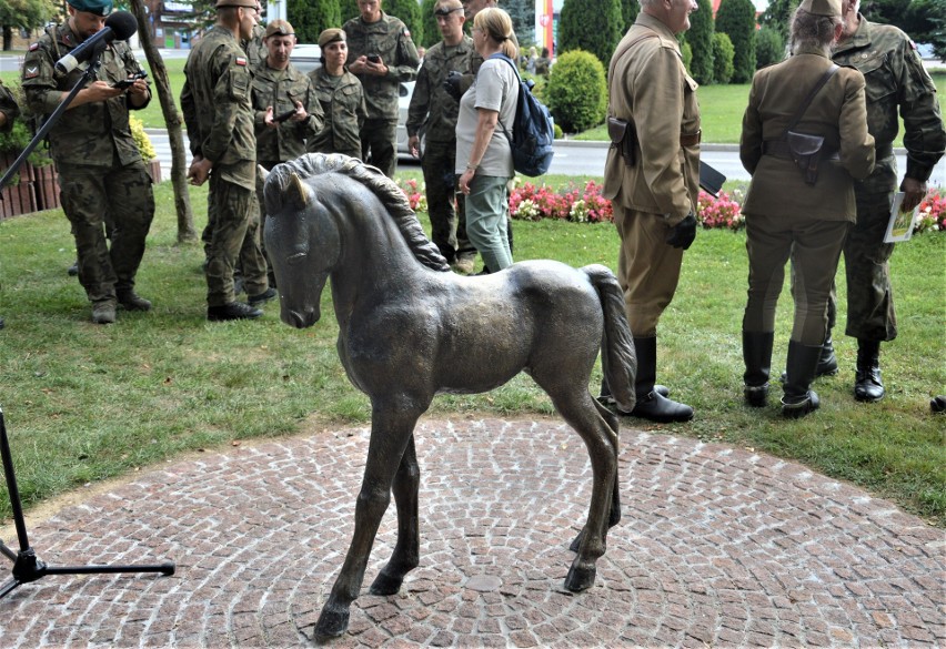 Miechów. Następcy Legionistów powitali Małą Kasztankę