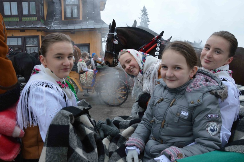 Bukowina Tatrzańska. Wystartował 45. Góralski Karnawał [ZDJĘCIA]