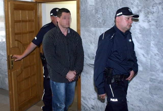 Marcin RadzimowskiOskarżony przed sądem stwierdził, że być może nieświadomie pomógł sprawcom rozboju, ale nawet dzisiaj nie jest tego pewien. 
