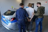 Jasienica. Po pościgu policjanci zatrzymali 19-latka z marihuaną i amfetaminą