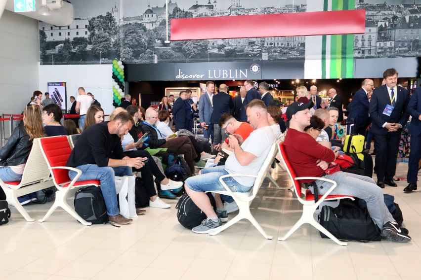 Lotnisko Lublin: Terminal jest większy o 2 tys. metrów. Nowa część została oficjalnie otwarta [ZDJĘCIA]