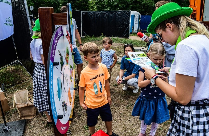 W Myślęcinku wystąpiła Dziecięca Orkiestra Recyklingowa. To...