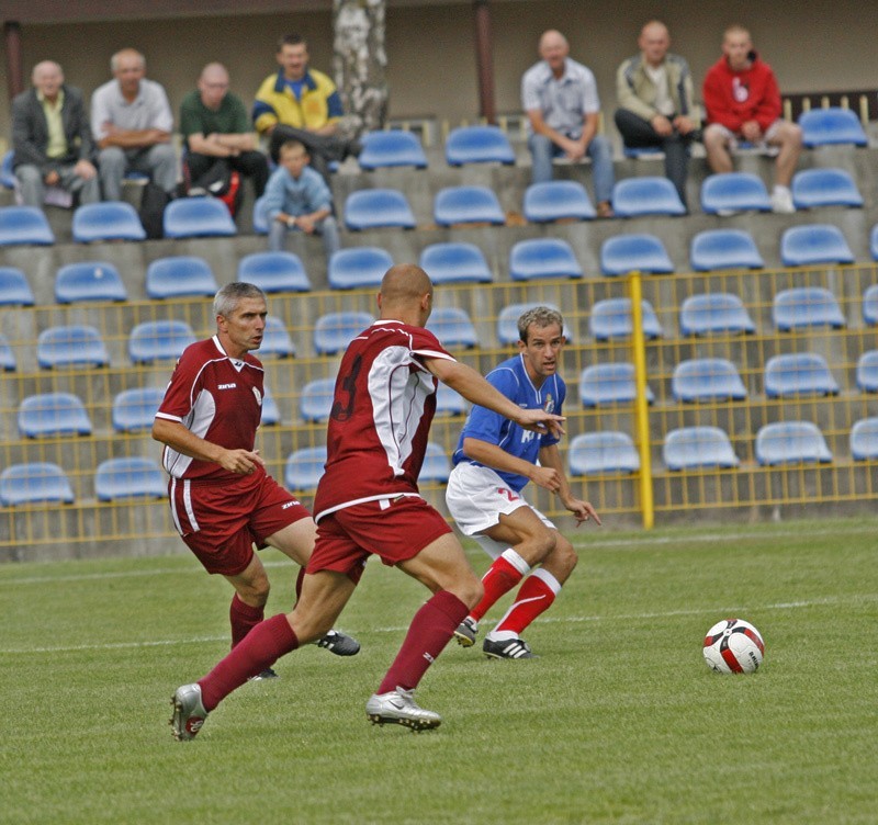 W meczu sparingowym rozegranym na stadionie przy ulicy...