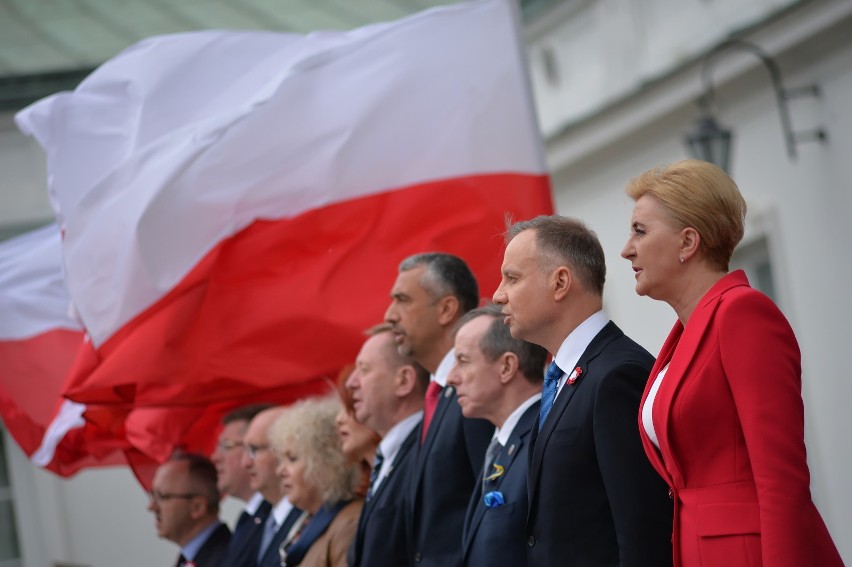 Prezydent i Pierwsza Dama wzięli udział w uroczystościach w...