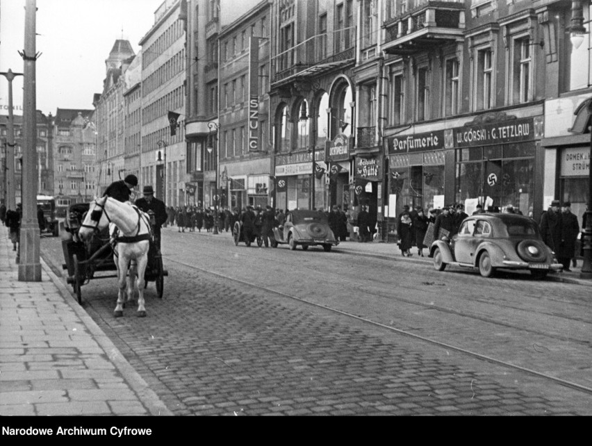 Plac Wilhelma w 1940 roku. 

Następne zdjęcie --->