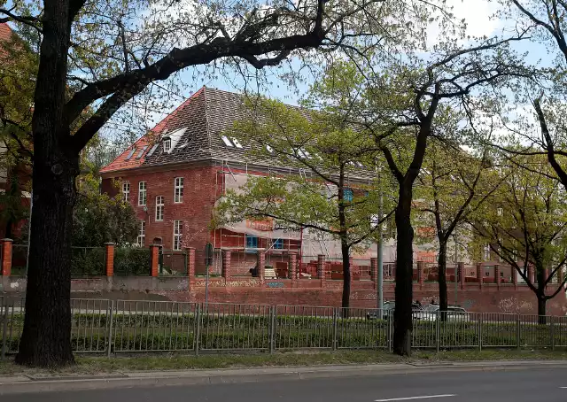 Budynek Uniwersytetu Szczecińskiego na al. Piastów
