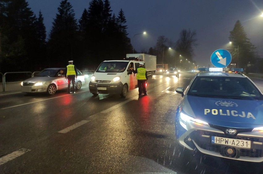 Policjanci z Koszalina sprawdzali trzeźwość kierowców [ZDJĘCIA]