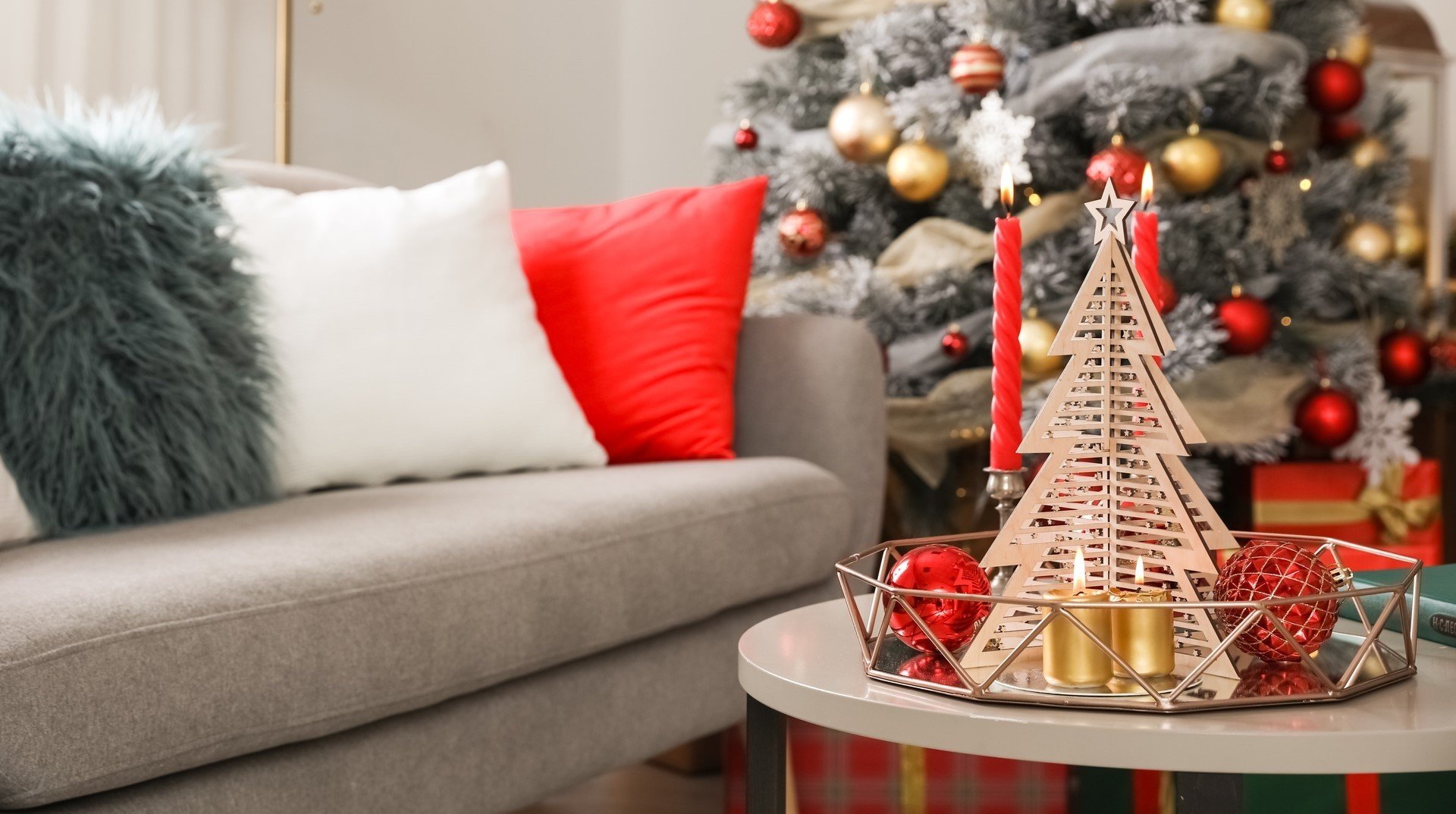 Najpiękniejsze świąteczne ozdoby 2022. Najmodniejsze dekoracje na Boże  Narodzenie. Zobacz, jak klimatycznie i tanio udekorować dom | RegioDom