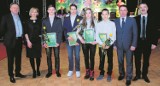 Sportowcy i trenerzy z powiatu staszowskiego bawili się plebiscytowej gali w Targach Kielce