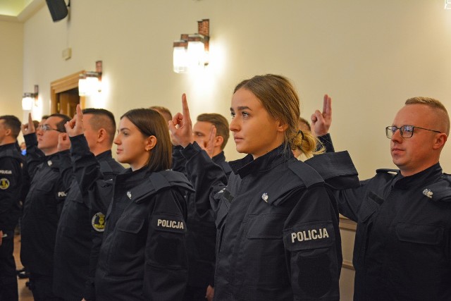Ślubowanie nowych funkcjonariuszy opolskiej policji.